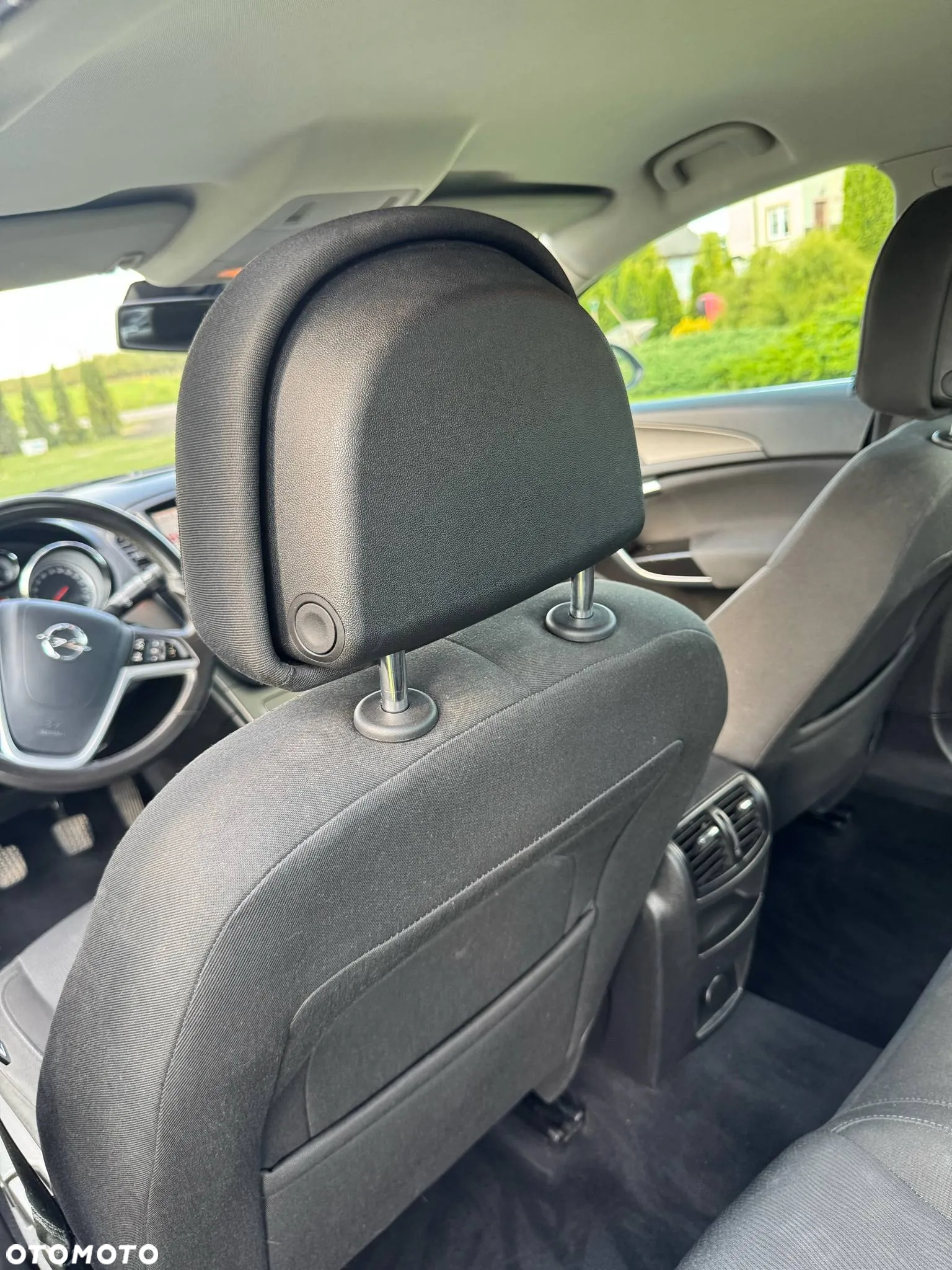 Opel Insignia 2.0 CDTI - 11