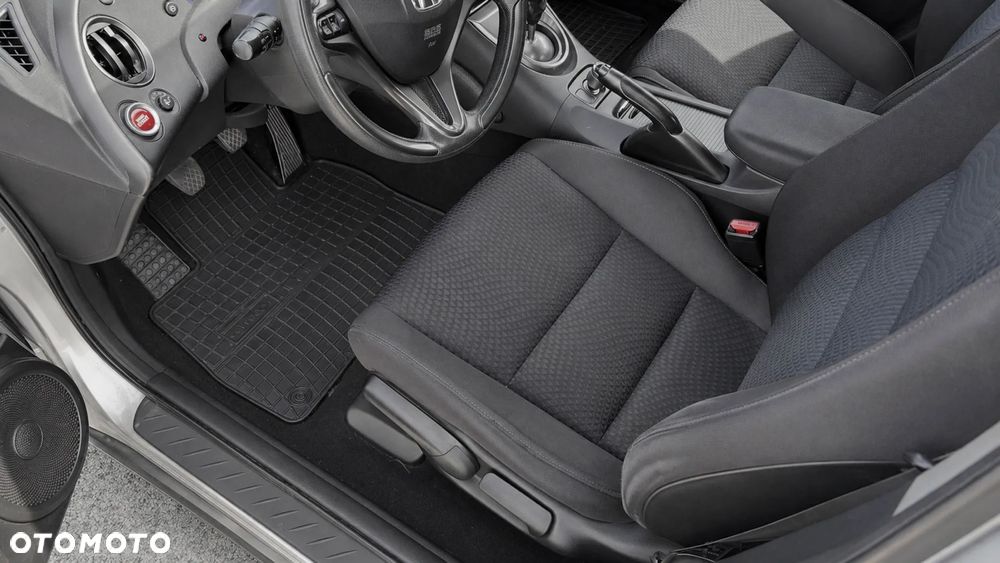 Honda Civic 1.4 Base / S - 15