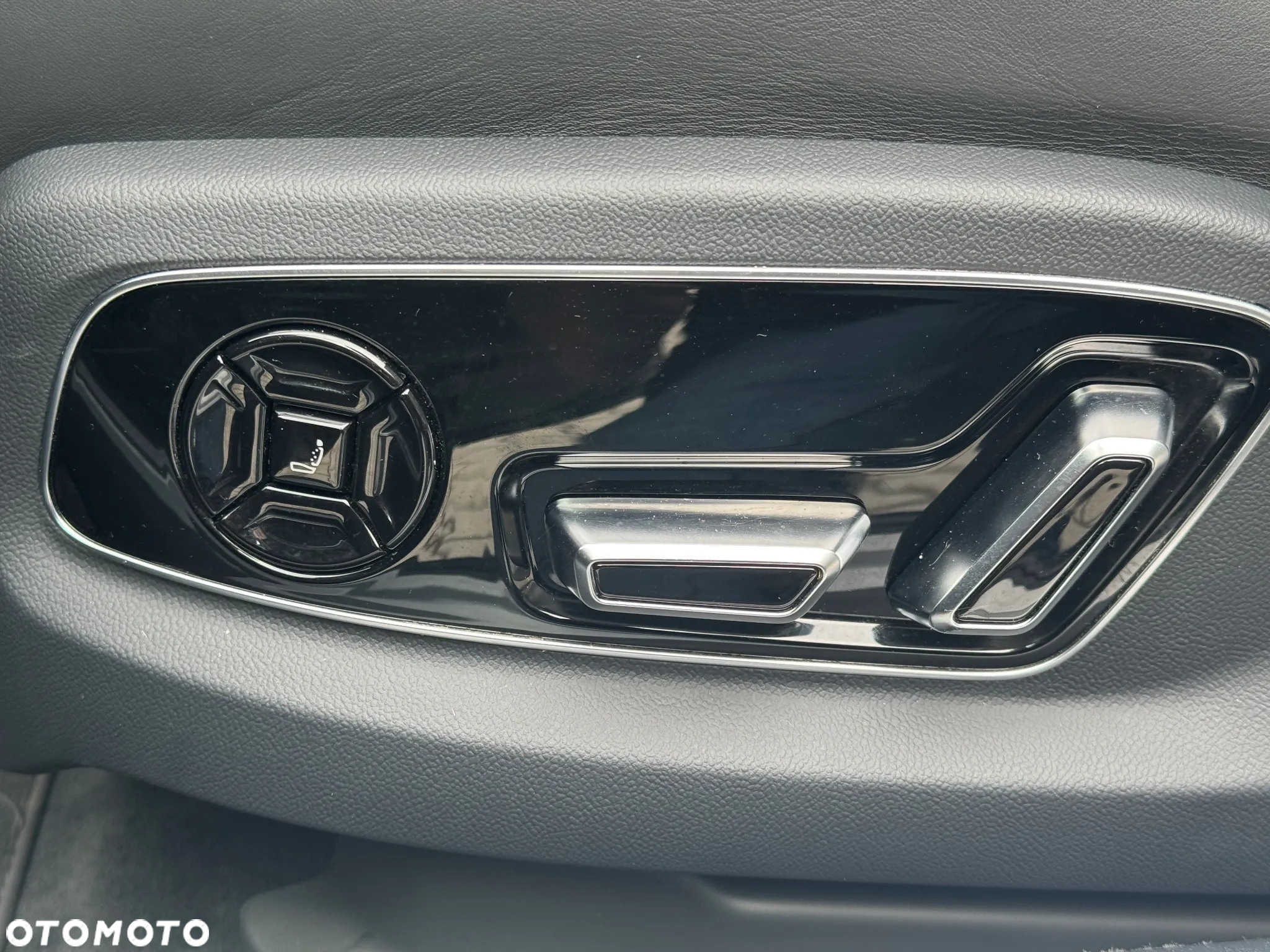 Audi A8 50 TDI quattro tiptronic - 14