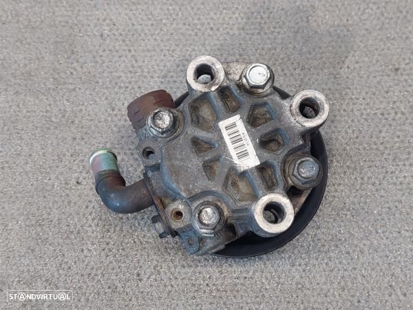 Bomba Direçao Assistida Toyota Avensis Combi (_T25_) - 4
