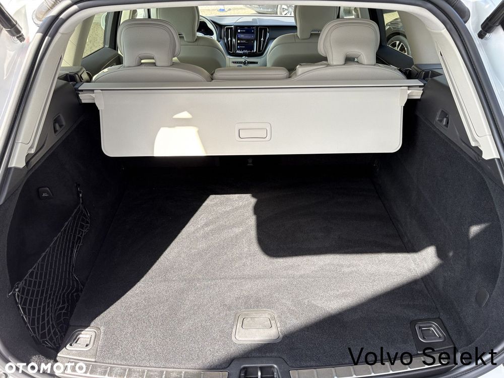 Volvo XC 60 - 22