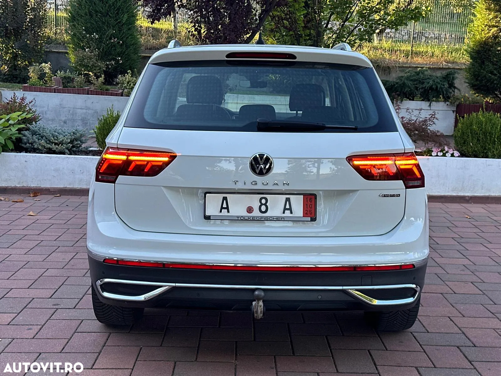 Volkswagen Tiguan 2.0 TDI DSG Elegance - 12