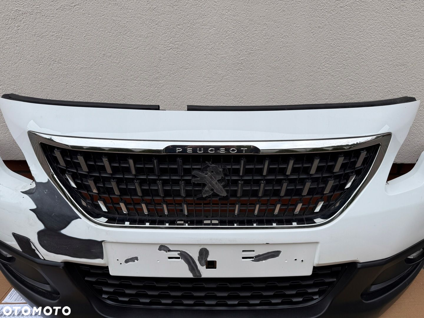 Peugeot 2008 lift 15-19 zderzak przod oryginal ladny kompletny grill kratka - 3