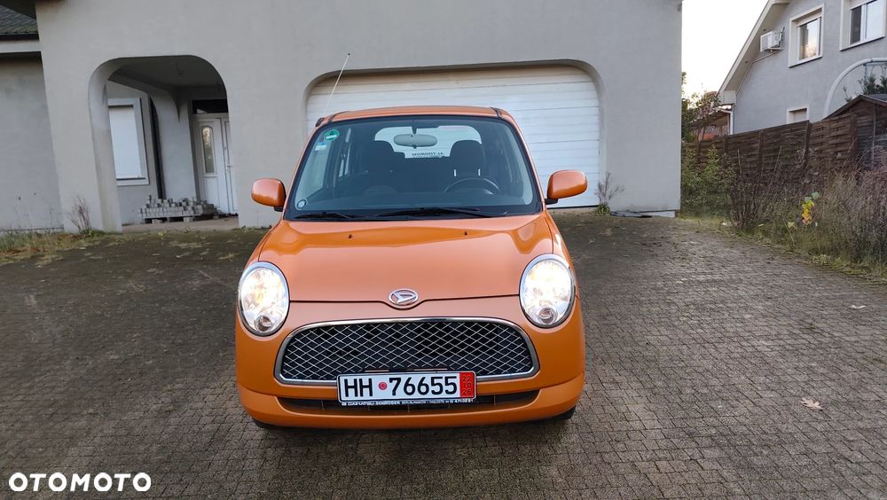 Daihatsu Trevis 1.0 Limited - 26