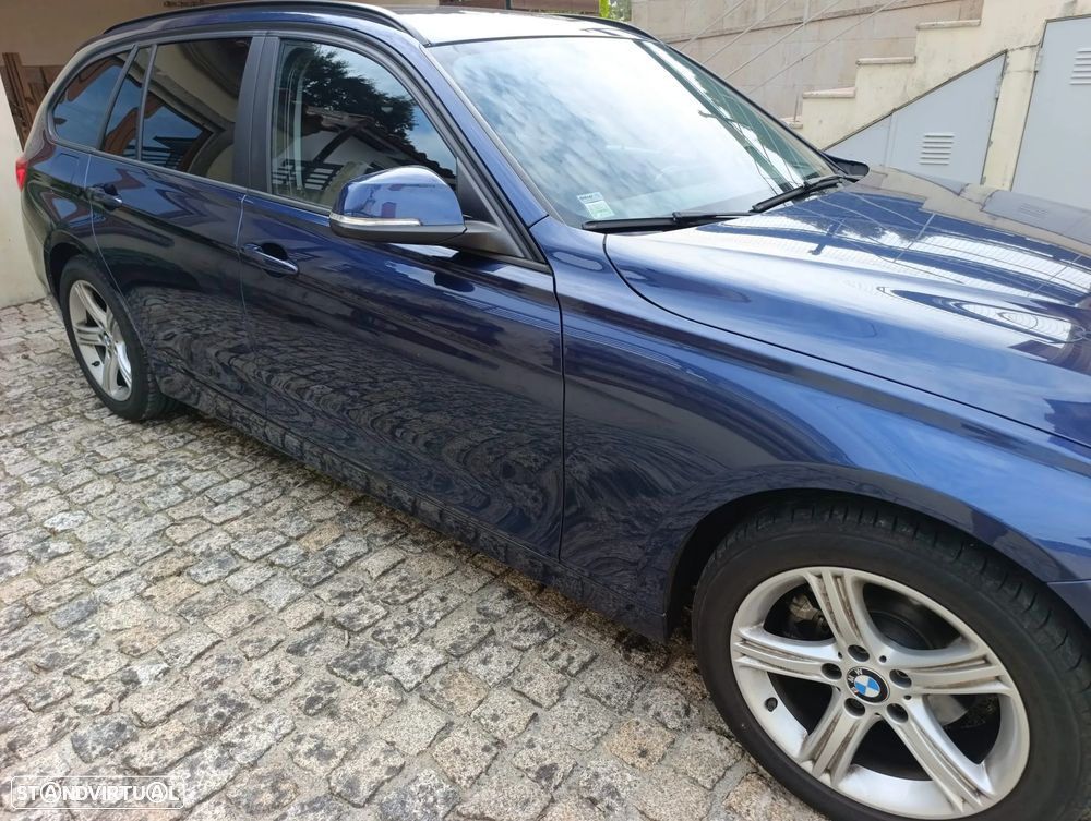 BMW 318 d Touring Advantage Auto - 3