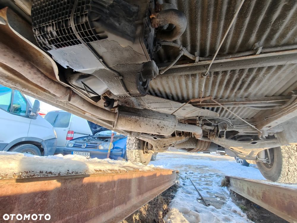 Volkswagen Multivan - 33