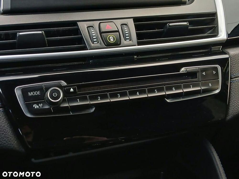 BMW Seria 2 218d GT M Sport - 32