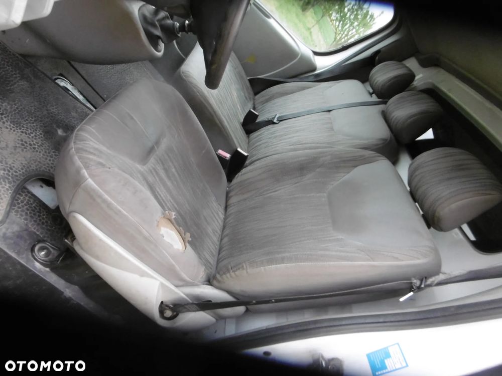 FOTEL KIEROWCY TRAFIC VIVARO PRIMASTAR - 1