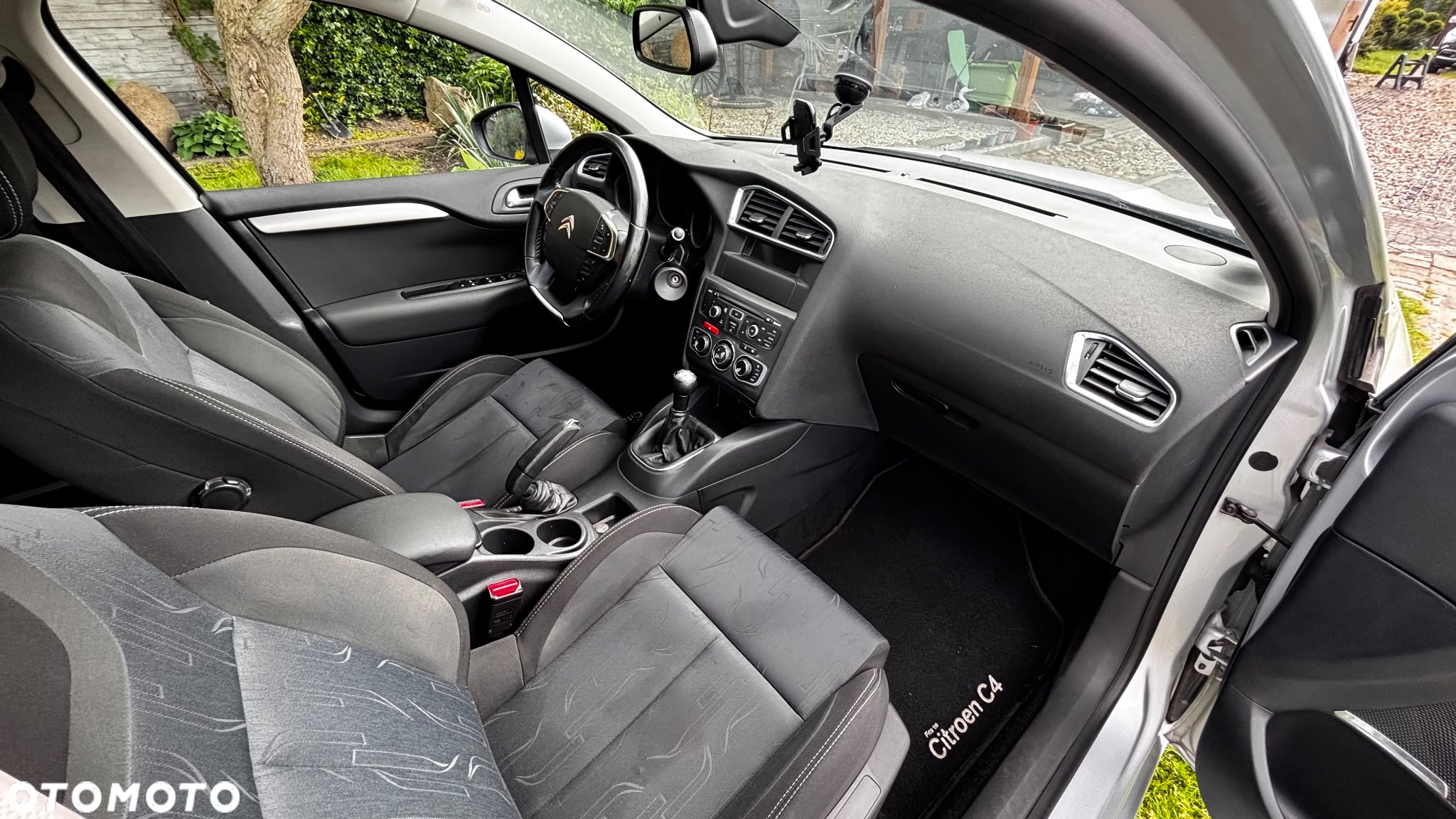 Citroën C4 1.6 HDi Attraction - 21
