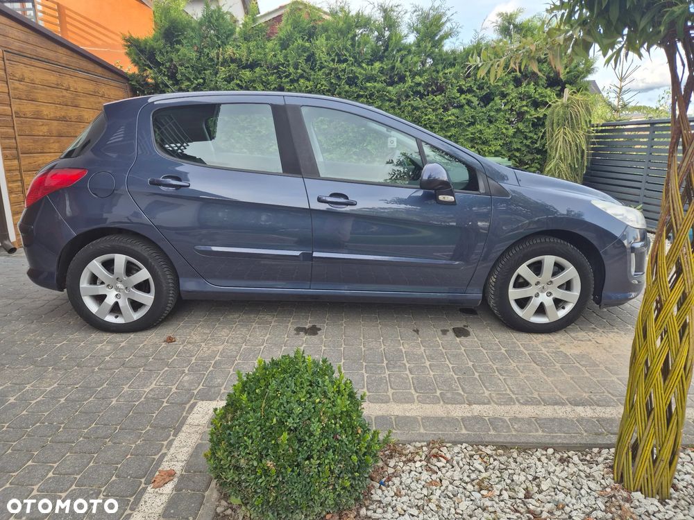 Peugeot 308 - 13