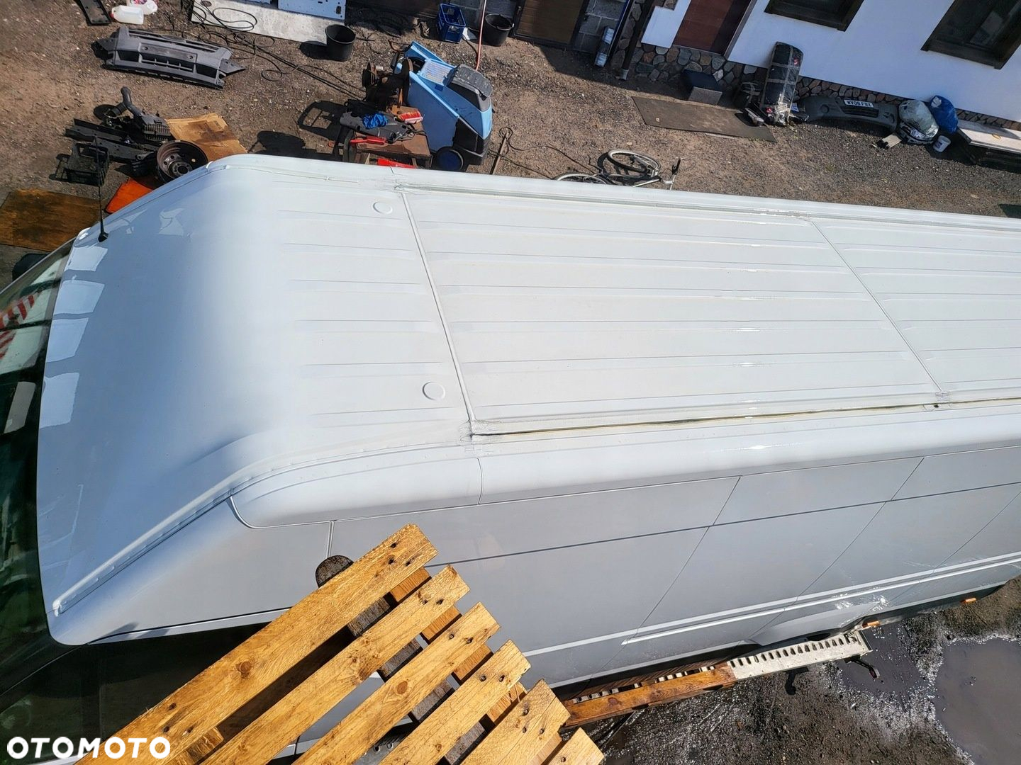 Karoseria Iveco Daily 14 CC50105 Bianco L4 H2 Max - 11