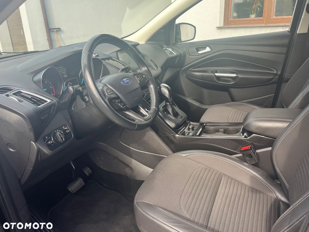 Ford Kuga - 20