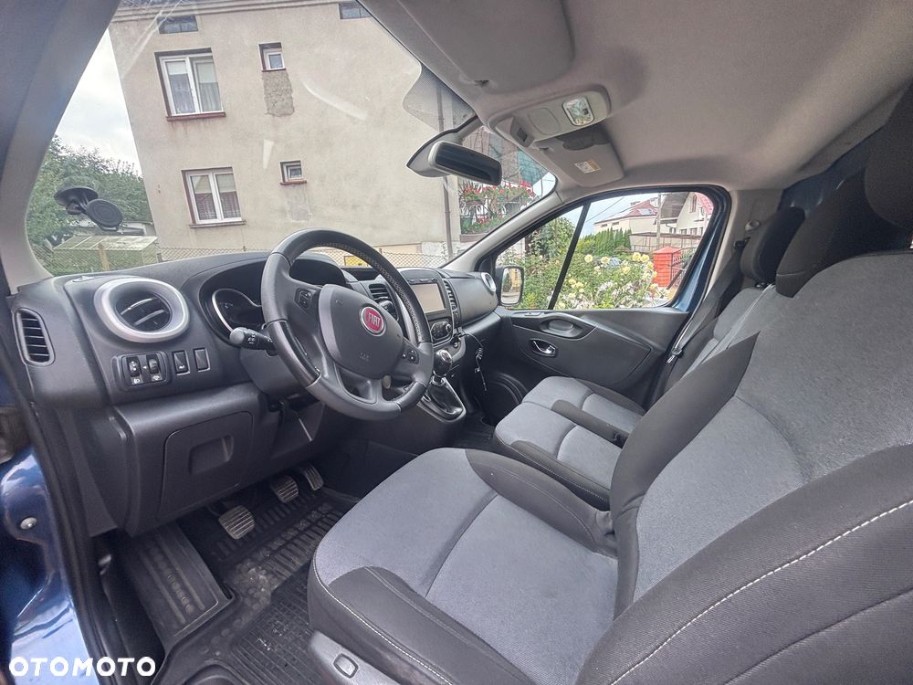 Renault TRAFIC - 29