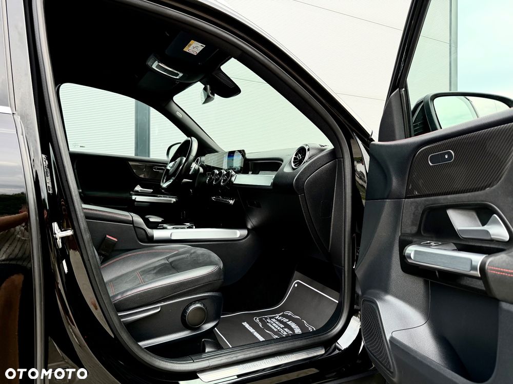 Mercedes-Benz GLB 200 d 8G-DCT AMG Line - 28