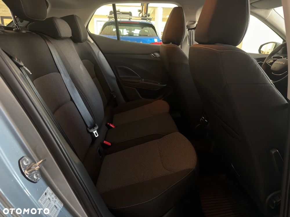Skoda Fabia 1.0 TSI Drive - 38