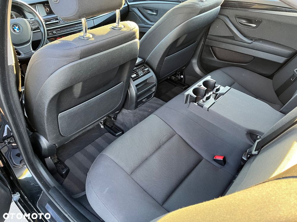 BMW Seria 5 518d Sport - 20
