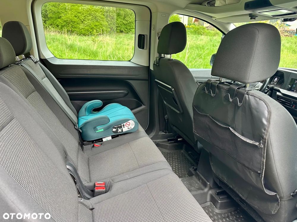 Volkswagen Caddy Maxi 2.0 TDI DSG - 12