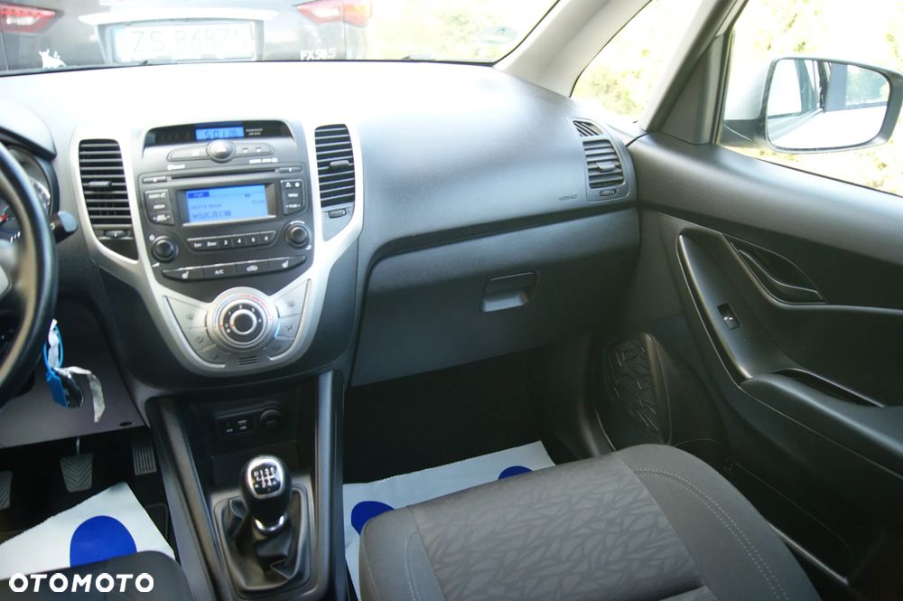 Hyundai ix20 1.4 blue Passion - 23