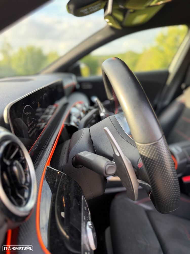 Mercedes-Benz A 180 d 7G-DCT AMG Line - 9