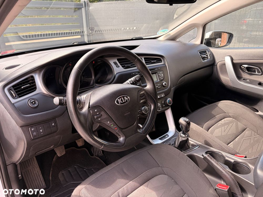 Kia ProCeed 1.6 GDI Vision - 12