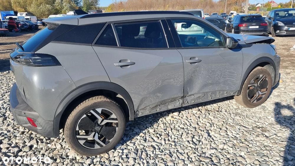 Peugeot 2008 2024 photo 3