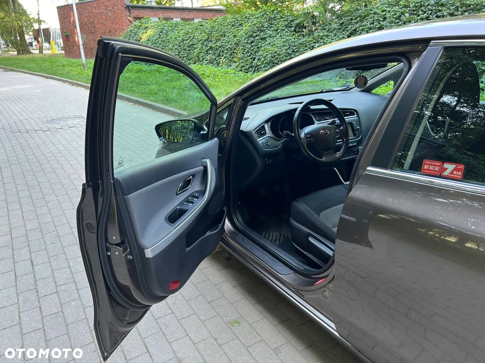 Kia Ceed Cee'd 1.4 L Business Line - 29