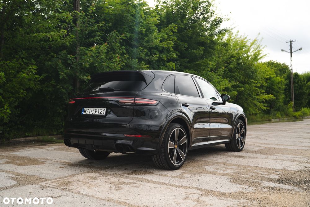 Porsche Cayenne S - 5