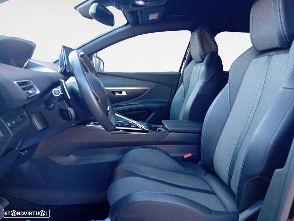 Peugeot 5008 1.5 BlueHDi Allure Pack EAT8 - 9