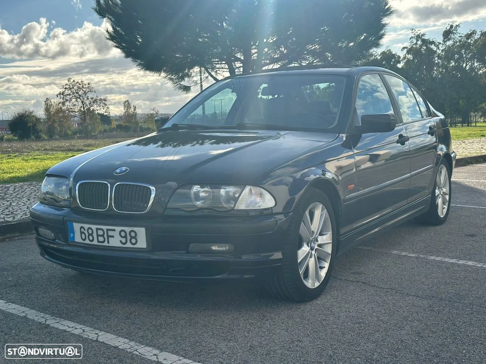 BMW 320 d - 1