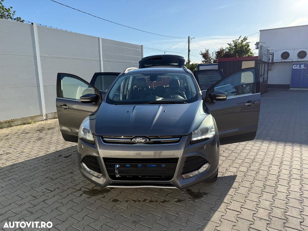 Ford Kuga 2.0 TDCi 4WD Powershift Titanium - 13