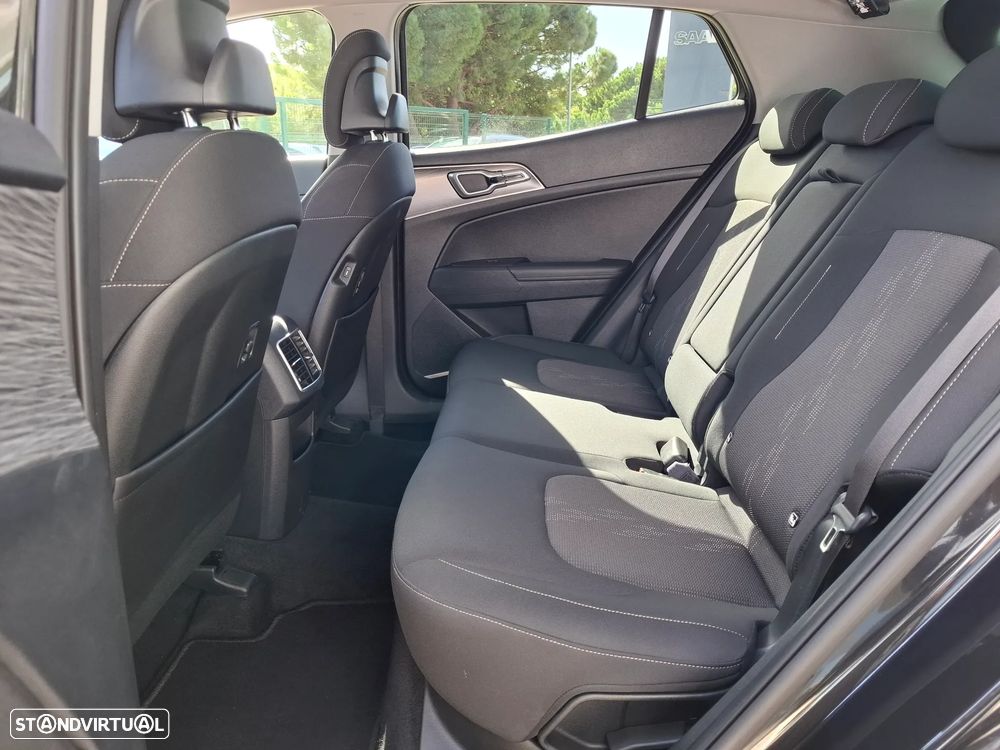 Kia Sportage 1.6 T-GDi Drive - 30