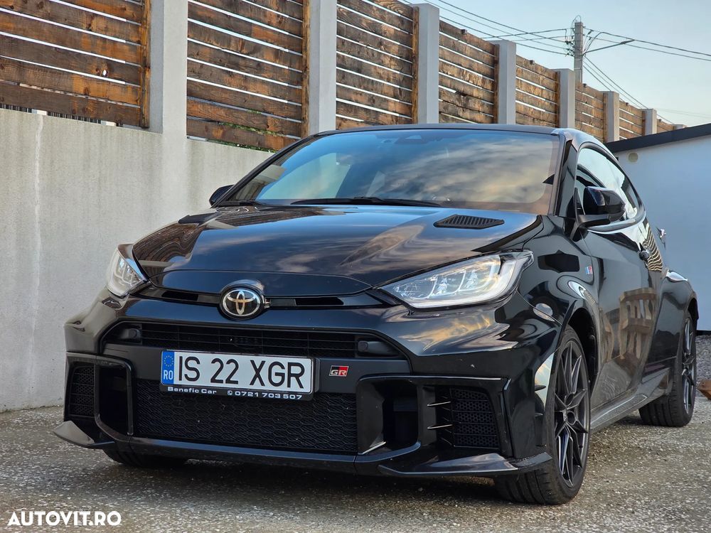 Toyota Yaris - 14