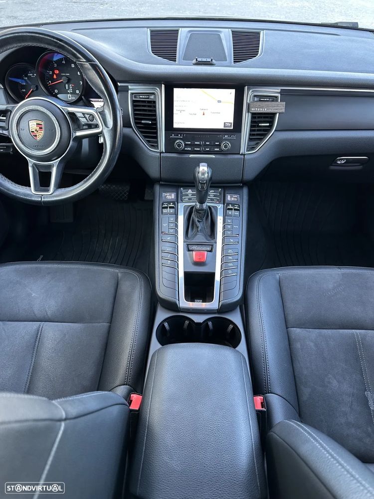 Porsche Macan 2.0T - 22