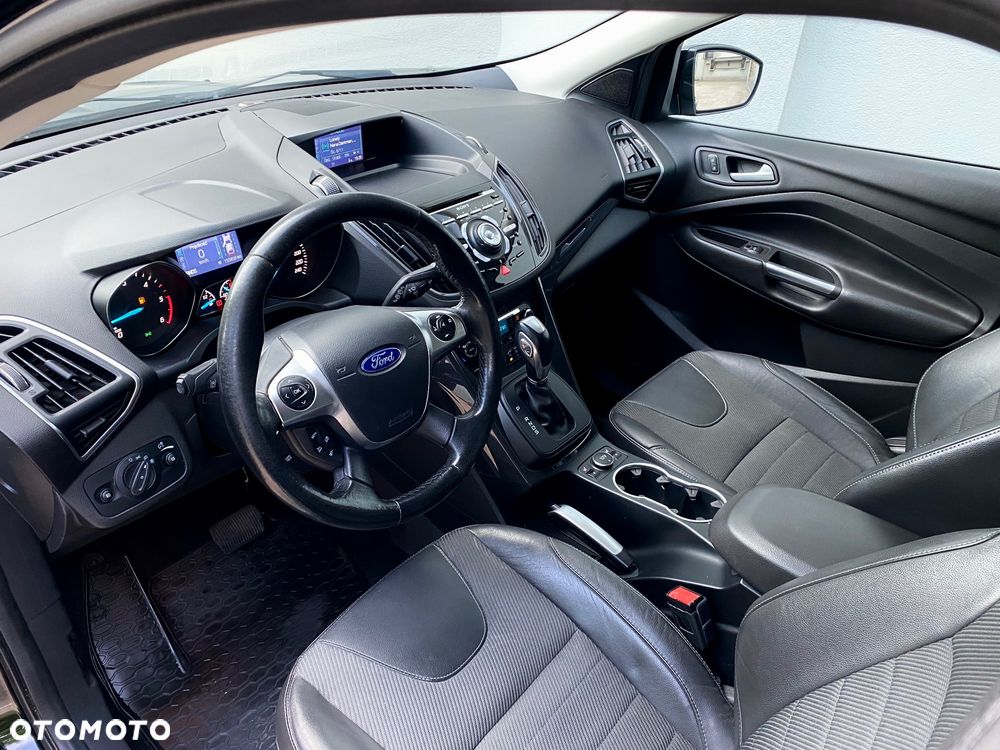 Ford Kuga 2.0 TDCi 4WD Titanium - 16