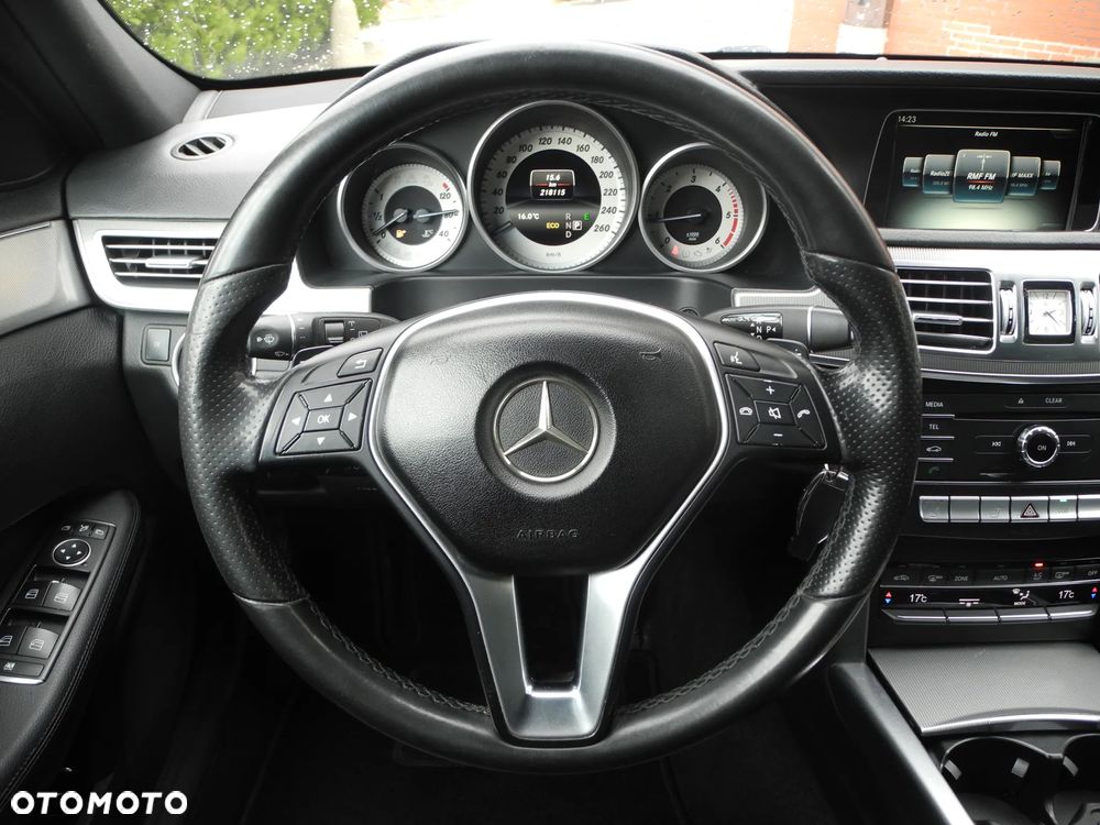 Mercedes-Benz Klasa E - 7