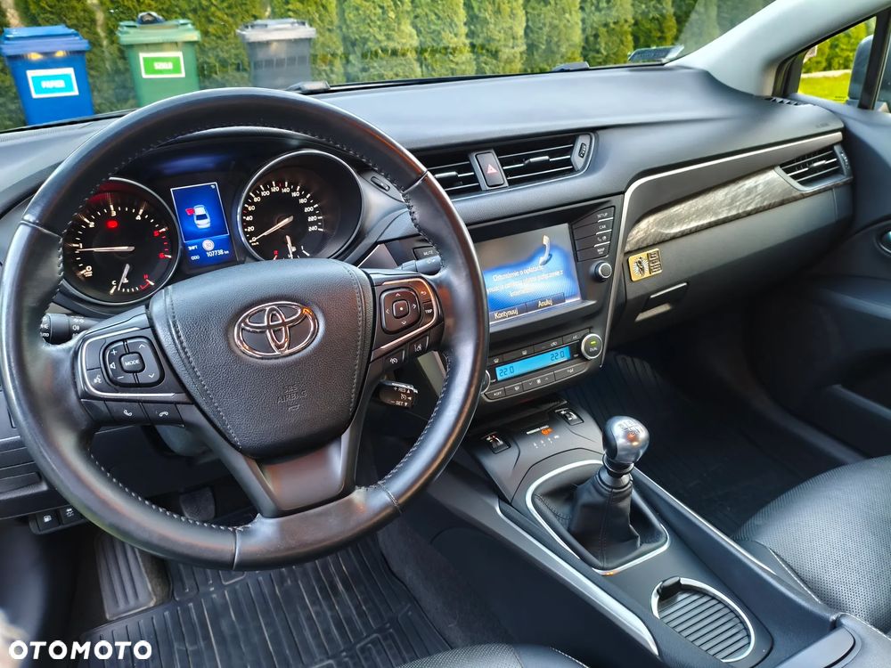Toyota Avensis 2.0 D-4D Prestige - 14