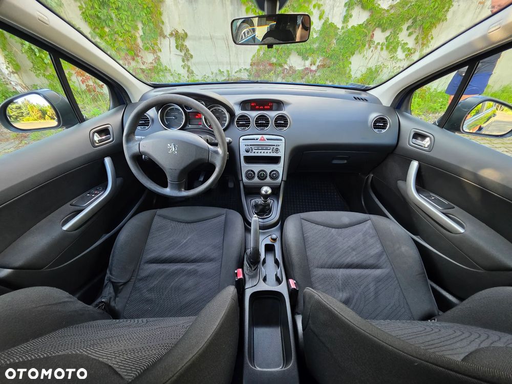 Peugeot 308 1.6 HDi Premium - 10