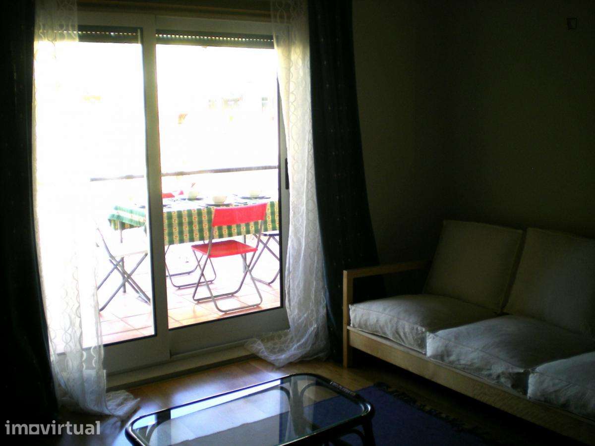 Apartamento com 2 quartos - localizado em Tavira - Grande imagem: 2/22