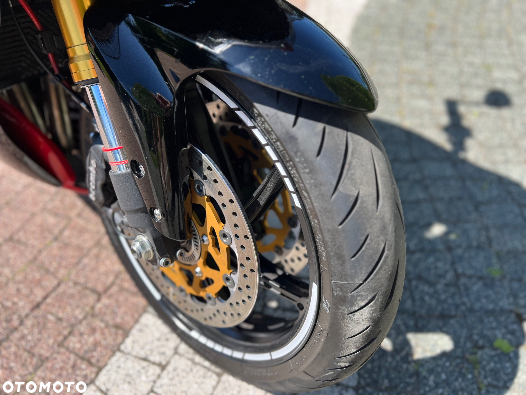 Suzuki GSX - 3