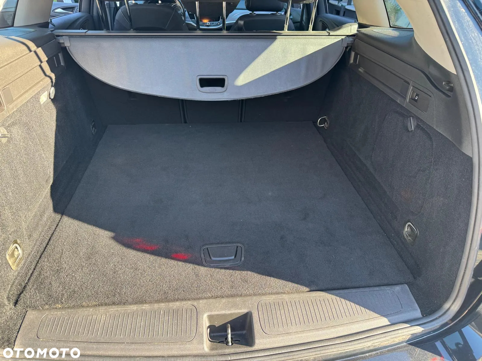 Opel Astra IV 1.6 CDTI Essentia - 15