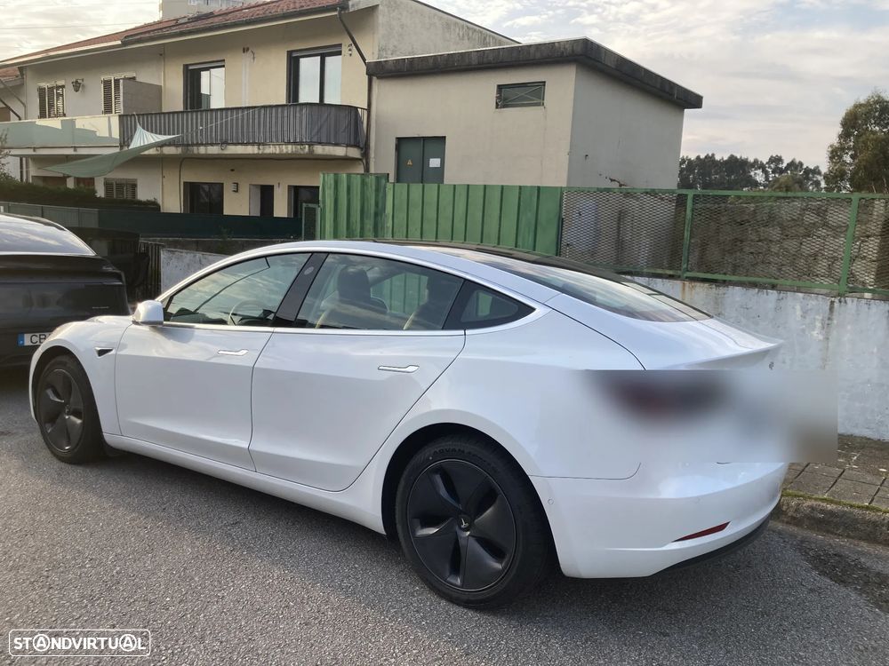 Tesla Model 3 Standard Range Plus RWD - 4