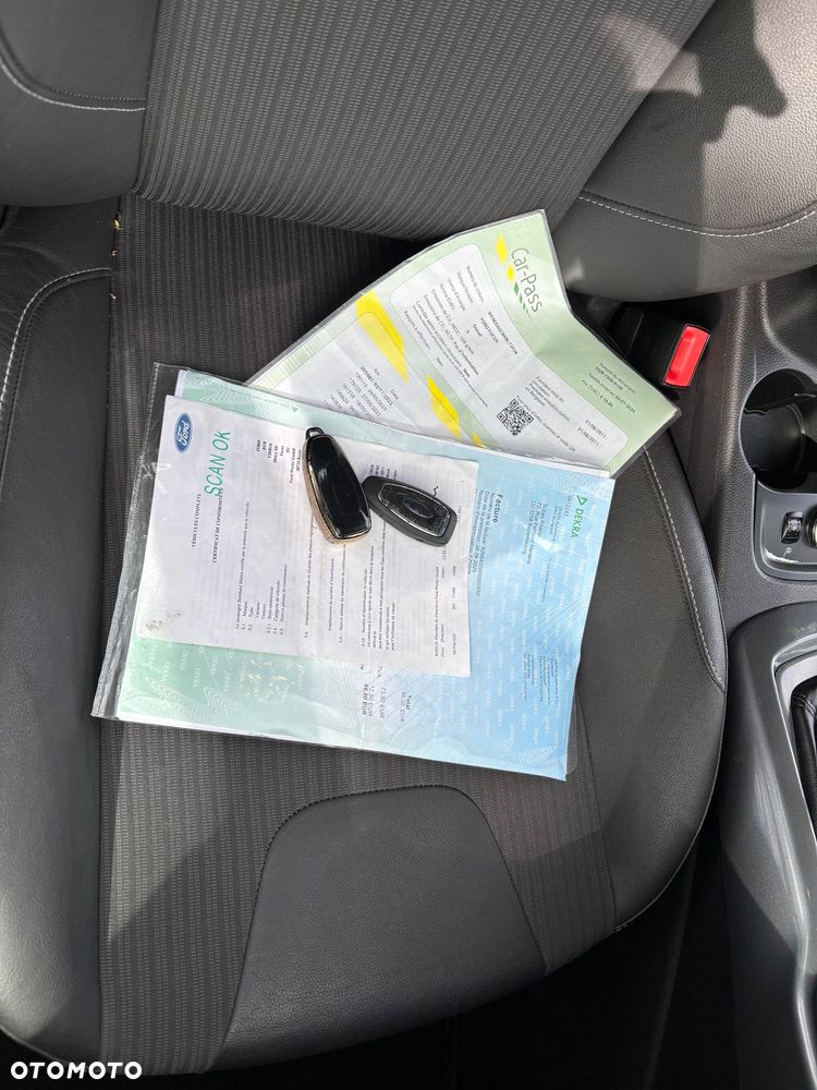 Ford Focus 1.6 TDCi DPF Start-Stopp-System Titanium - 37