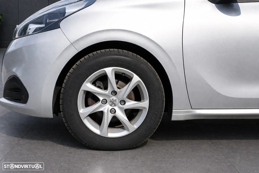 Peugeot 208 82 PureTech Style - 9