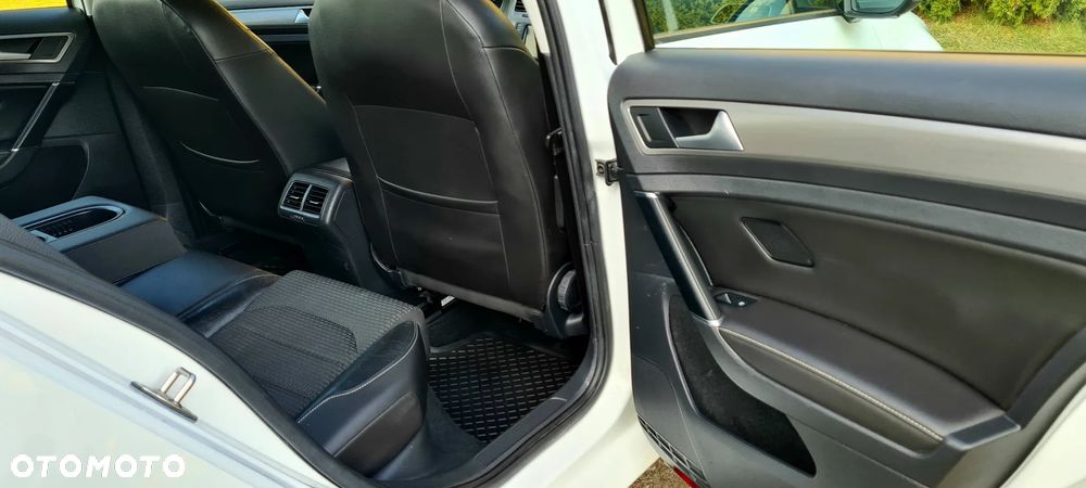 Volkswagen Golf 1.4 TSI BlueMotion Technology Highline - 19