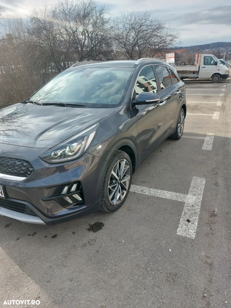 Kia Niro 1.6 GDI HEV 2WD OPF Aut. Edition 7 - 2