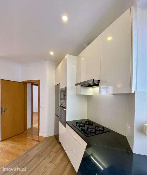 Arrendamento Apartamento T2 - Penha de França - Grande imagem: 2/12