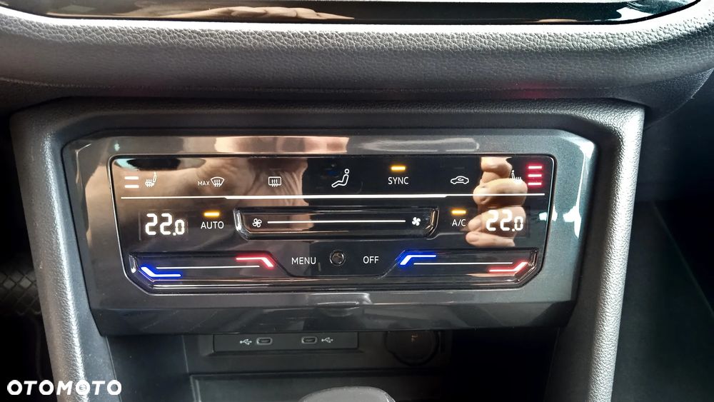 Volkswagen Tiguan 2.0 TDI Elegance DSG - 30