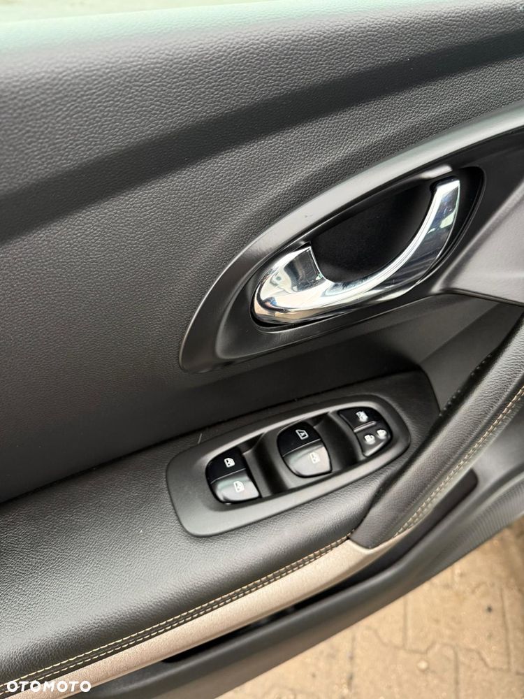 Renault Kadjar BLUE dCi 115 BOSE EDITION - 20