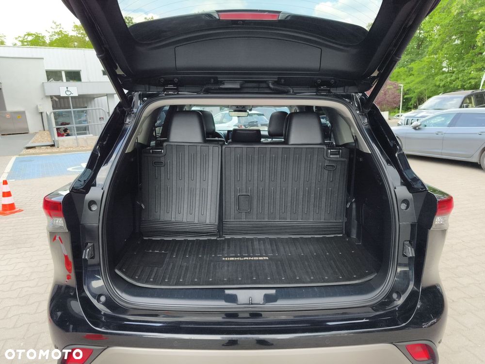 Toyota Highlander - 13