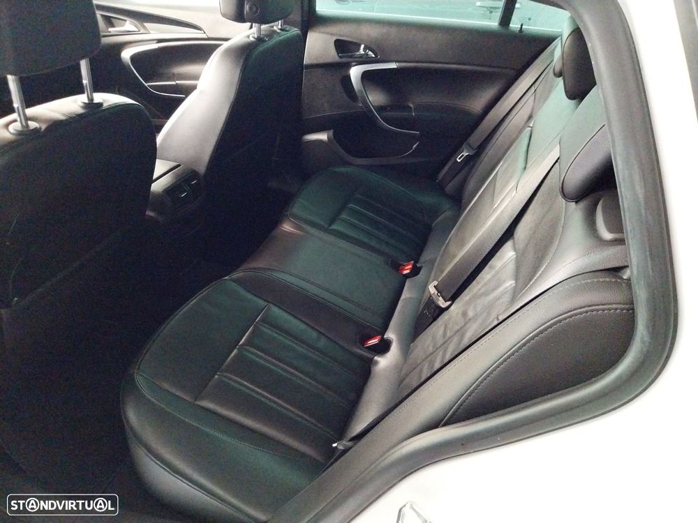 Opel Insignia Sports Tourer 2.0 CDTi Sport S/S - 11